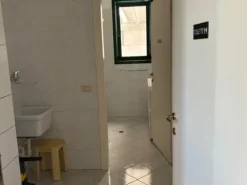 #2537098 Immobile polifunzionale fronte autostrada – Ottimo stato e alta redditività In vendita – Compendio immobiliare ad alta visibilità in posizione strategica