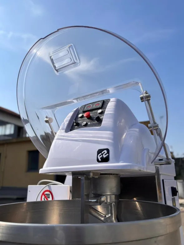 Impastatrice a spirale automatica