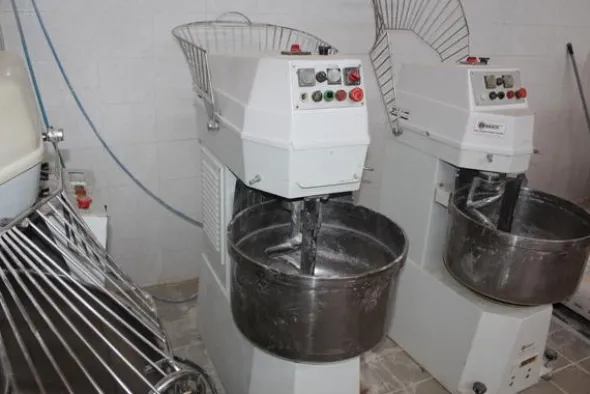 11#3961 Impastatrice Esmach