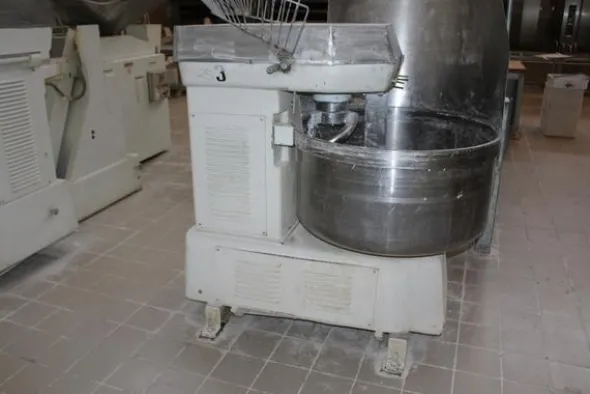 25#3961 Impastatrice ribaltante