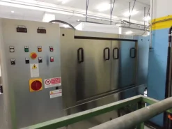 IMPIANTO A TUNNEL PER LAVAGGOI TUBI METALLICI