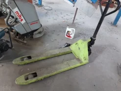 1#8467 Impianto di smistamento rifiuti e materiali di derivazione