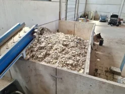 1#8467 Impianto di smistamento rifiuti e materiali di derivazione