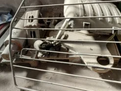 1#8467 Impianto di smistamento rifiuti e materiali di derivazione