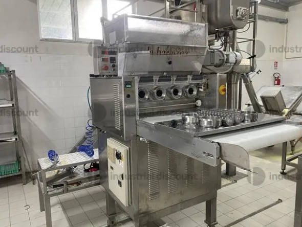 100#9129 Impianto industriale per la produzione e confezionamento di pasta