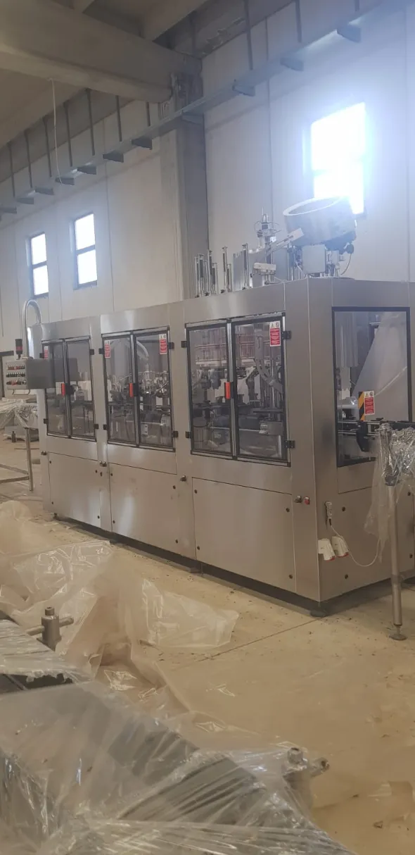 Impianto monoblocco e triblocco imbottigliamento