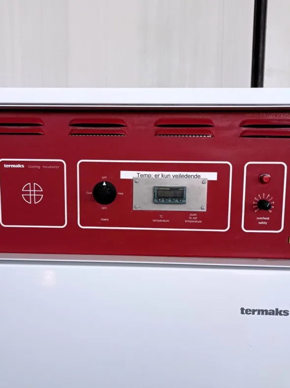 INCUBATORE REFRIGERATO – TERMAKS KB 2324 V (CAM-42)