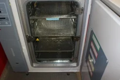 87#2288 Incubatore Thermo Scientific