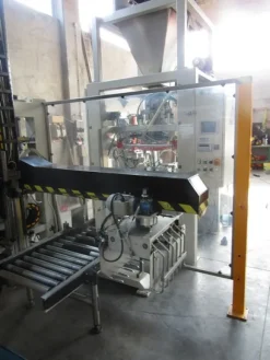 1#5295 Insaccatrice con imbancalatrice automatica Eurobotica