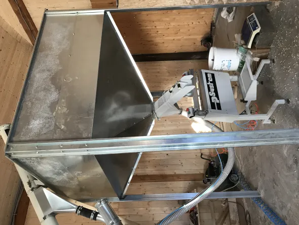 INSACCATRICE SEMIAUTOMATICA P SYSTEM nuova per pellet