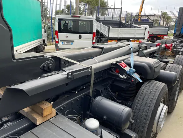 IVECO STRALIS ATTREZZATURA SCARRABILE NUOVA MARCA MEC