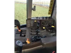 John Deere 6620