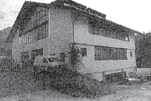 #8376 Laboratorio al piano seminterrato