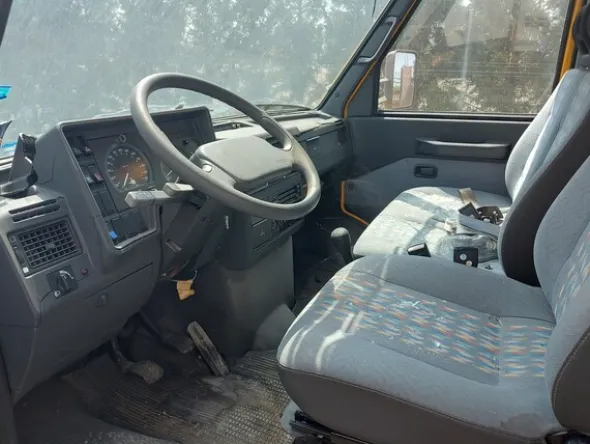 9#7780 Laboratorio mobile Iveco 49E12