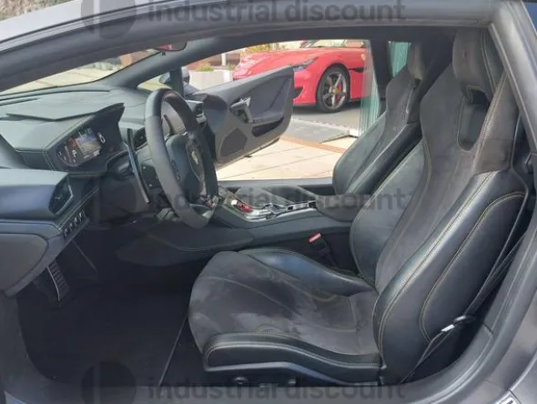 3#8717 Lamborghini Huracan Coupé 5.2