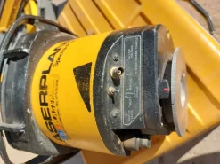 Laser livella doppia pendenza
