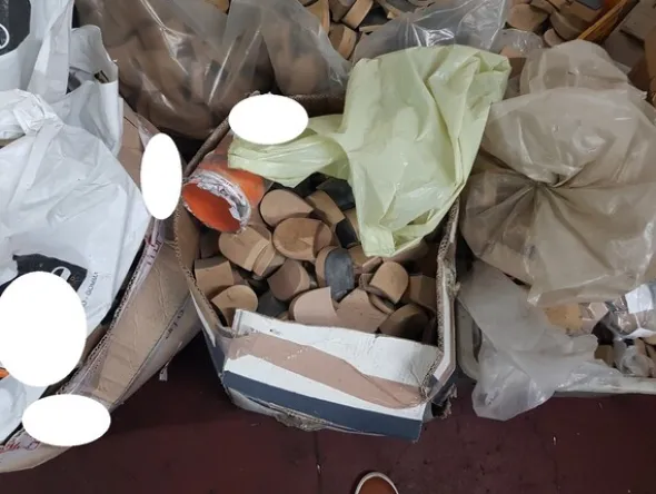 2#5722 Lastre microporose e di gomma per la produzione di calzature