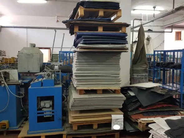 2#5722 Lastre microporose e di gomma per la produzione di calzature