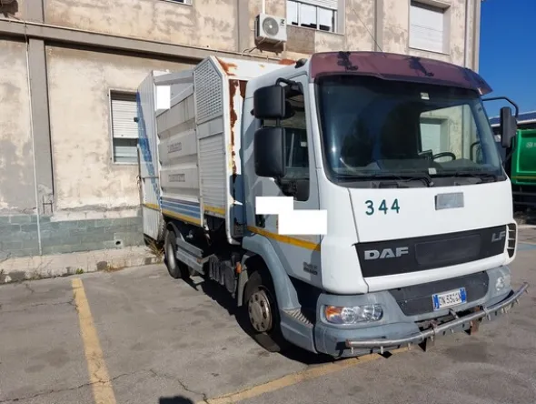 33#7528 Lavacassonetti Daf