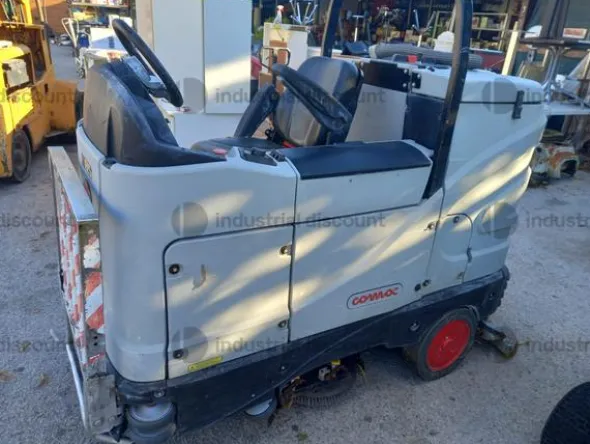 4#9642 Lavapavimenti COMAC C85