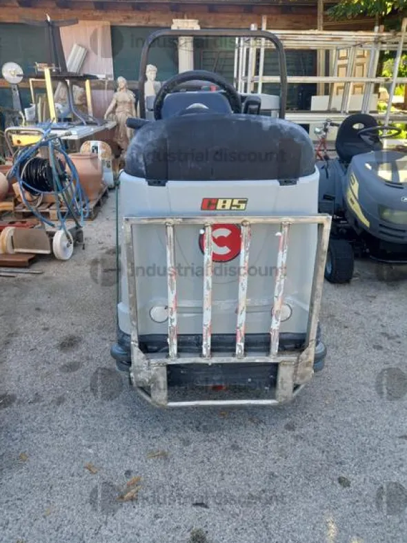 4#9642 Lavapavimenti COMAC C85