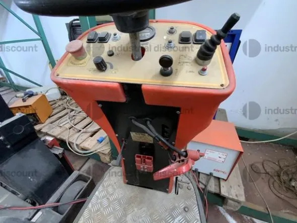 39#9550 Lavapavimenti GTM