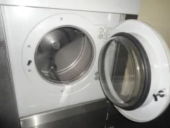 1#2726 Lavatrice e asciugabiancheria professionale Electrolux