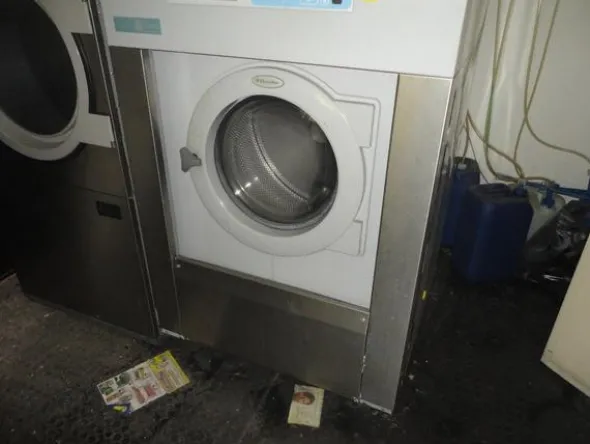 1#2726 Lavatrice e asciugabiancheria professionale Electrolux