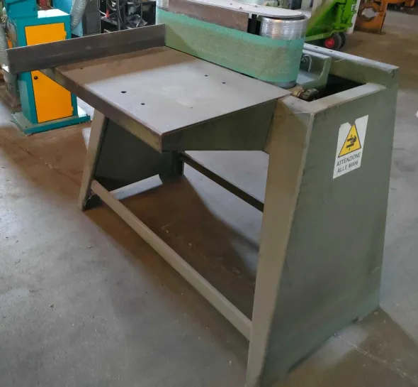levigatrice a nastro 180 mm