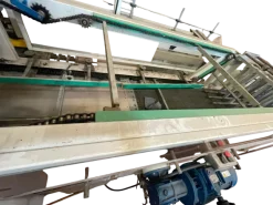 LInea confezionatrice semi automatica per bottiglie