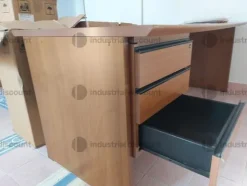 1#9698 Linea di assemblaggio per sistemi di conversione a gas per automotive e arredi ufficio