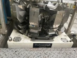 49#8655 Linea di confezionamento