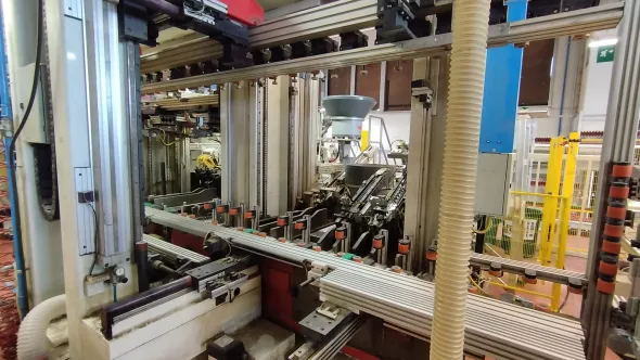 Linea di foratura inserimento Rem