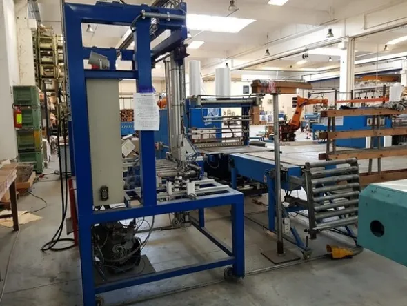 18#5759 Linea di imballaggio robotizata