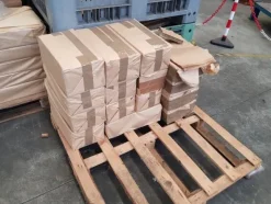 18#5759 Linea di imballaggio robotizata