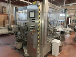 1#9381 Linea di imbottigliamento vino
