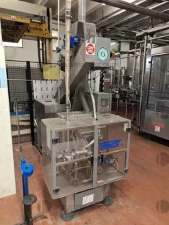 1#9381 Linea di imbottigliamento vino