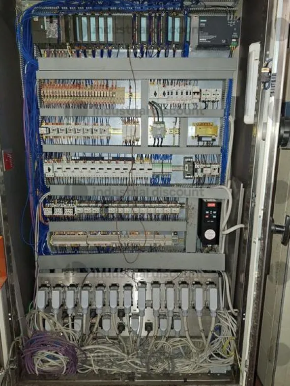 1#9381 Linea di imbottigliamento vino