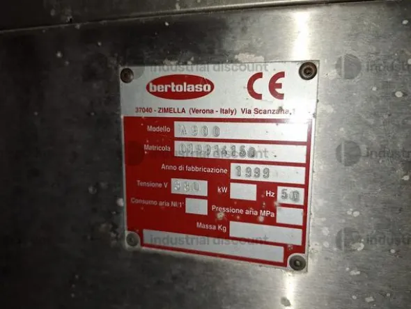 1#9381 Linea di imbottigliamento vino