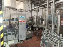 1#9381 Linea di imbottigliamento vino