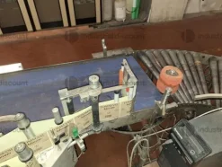 1#9381 Linea di imbottigliamento vino