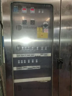 1#9381 Linea di imbottigliamento vino