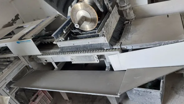 LINEA DI TAGLIO MULTIDISCO PER TAZZETTI PORCELLANATO