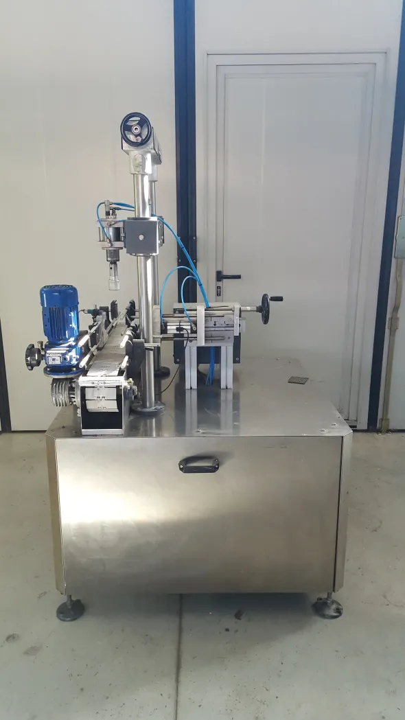 Linea nastro con tappatore elettro pneumatico 380 V