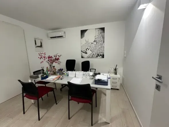 #2639834 Locale commerciale