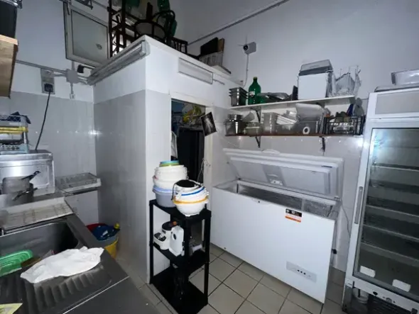 #2639835 Locale commerciale