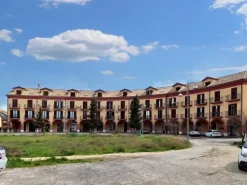 #23351 Locale commerciale al piano terra