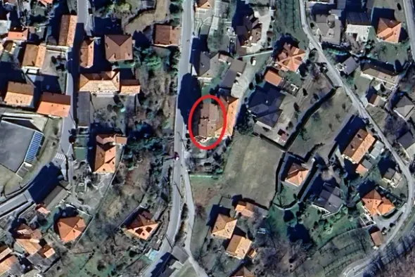 #25803 Locale commerciale con cantina (ex istituto bancario)