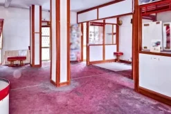 #25803 Locale commerciale con cantina (ex istituto bancario)