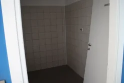 #11751 Locale commerciale con zona ristoro al piano terra